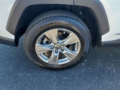 Used 2023 Toyota RAV4 XLE image 7