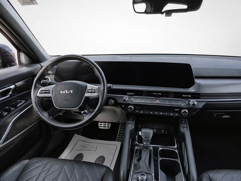 Used 2025 Kia Telluride SX Prestige X-Line AWD/4WD image 17