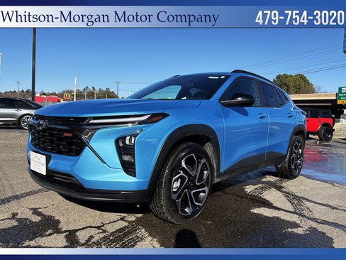 Used 2025 Chevrolet Trax RS w/ Driver Confidence Package image 1