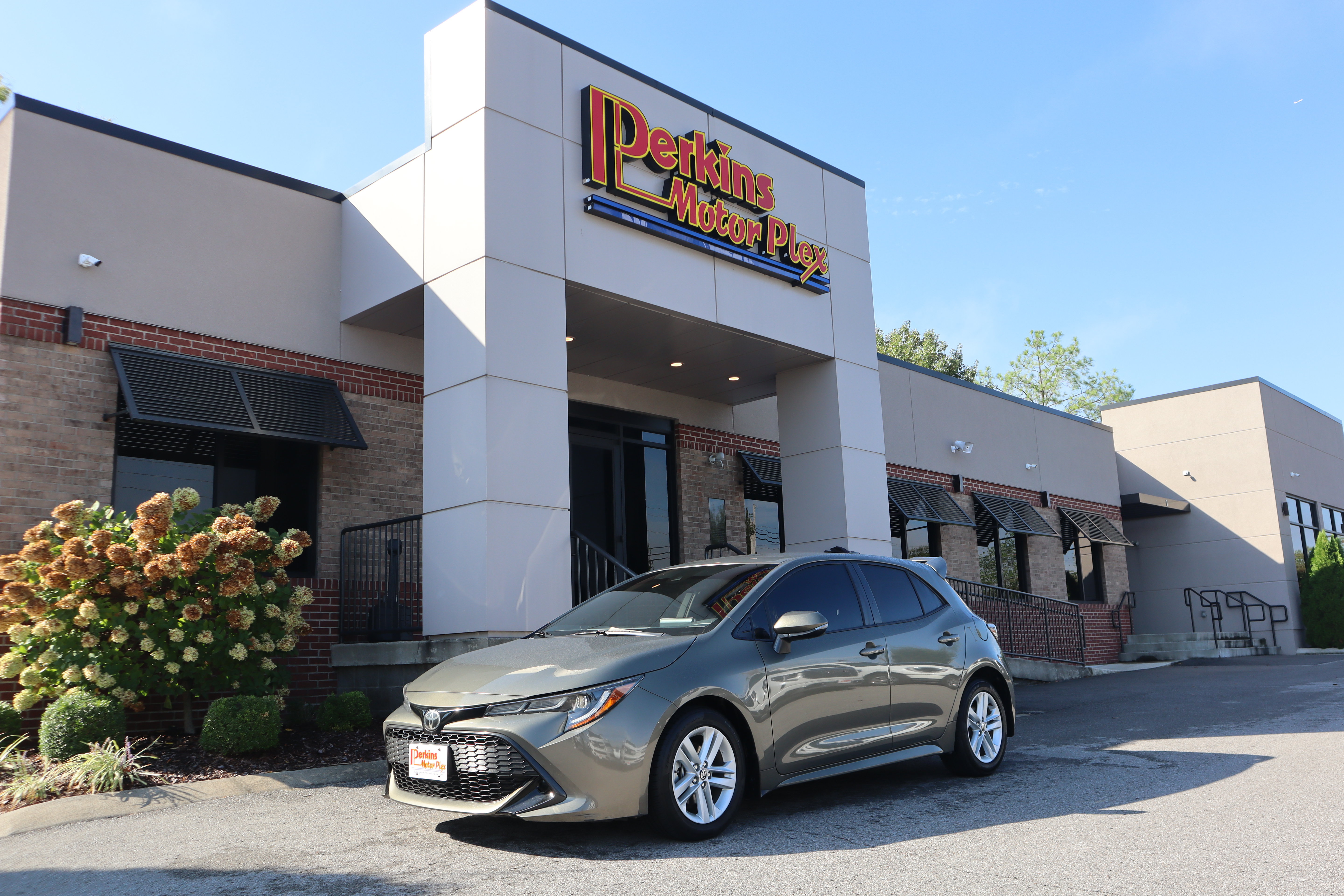 Used 2019 Toyota Corolla SE FWD image 33