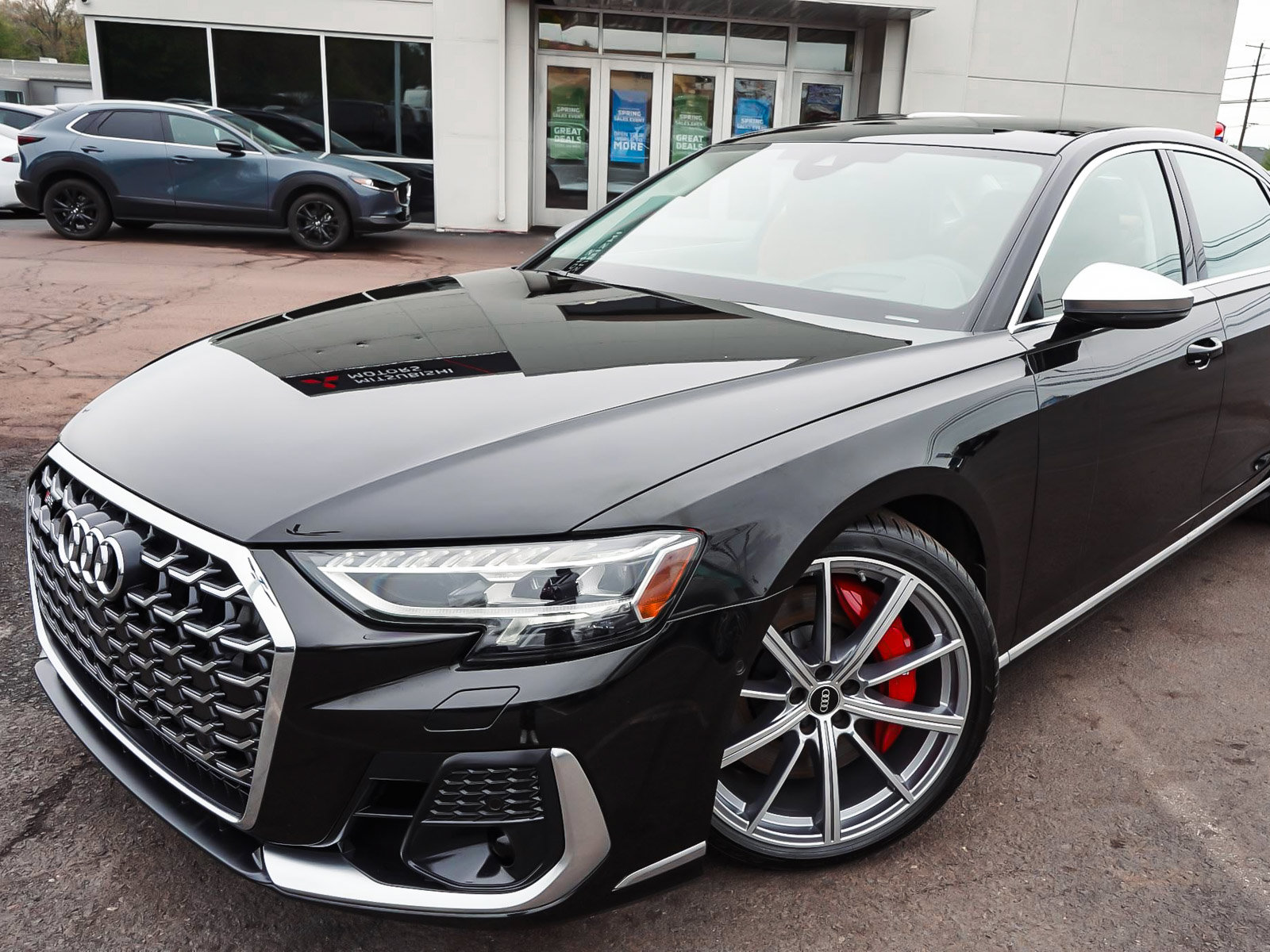 Used 2023 Audi S8 w/ S8 Comfort Plus Package AWD/4WD image 52