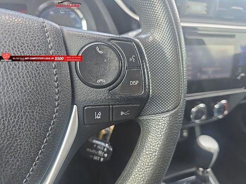 Used 2017 Toyota Corolla L image 22