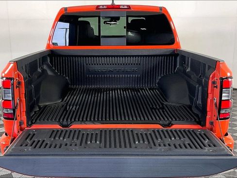 Used 2025 Nissan Frontier PRO-4X AWD/4WD image 34