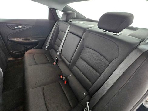 Used 2023 Chevrolet Malibu LT image 17