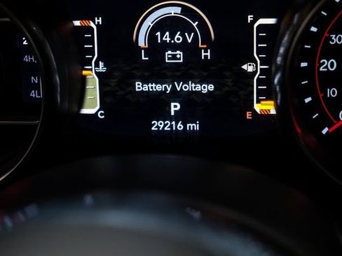 Used 2022 Jeep Gladiator Mojave w/ LED Lighting Group image 47