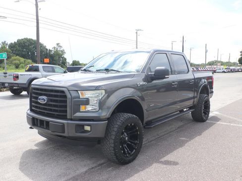 Used 2015 Ford F150 XLT w/ Equipment Group 302A Luxury AWD/4WD image 5