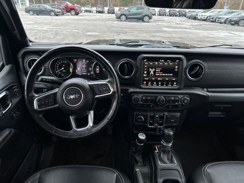 Used 2023 Jeep Wrangler Unlimited Sahara w/ Cold Weather Group image 30