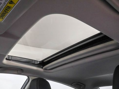 Used 2020 Honda Civic EX image 30