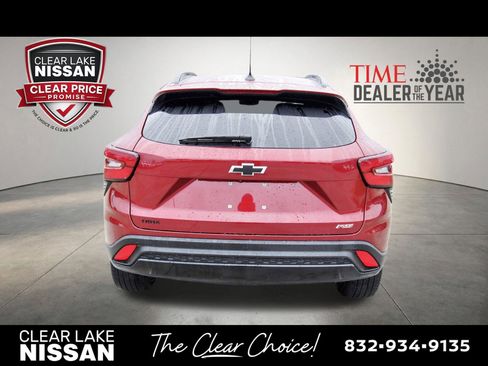 Used 2024 Chevrolet Trax RS w/ Driver Confidence Package FWD image 6