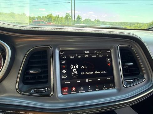 Used 2023 Dodge Challenger SRT Hellcat RWD image 17