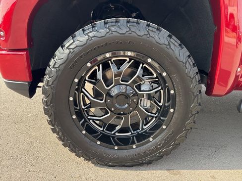 New 2025 GMC Sierra 1500 AT4 w/ AT4 Premium Package image 35