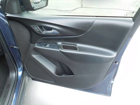 Used 2018 Chevrolet Equinox LT w/ Sun & Infotainment Package image 20