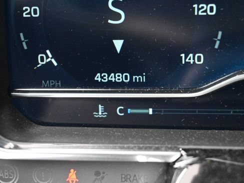 Used 2024 Chevrolet Silverado 2500 LT w/ Safety Package image 16