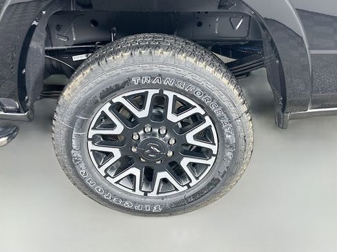 New 2025 RAM 3500 Longhorn w/ Towing Technology Group image 17