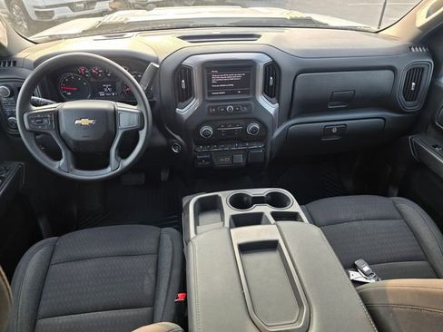 Used 2024 Chevrolet Silverado 2500 Custom AWD/4WD image 16