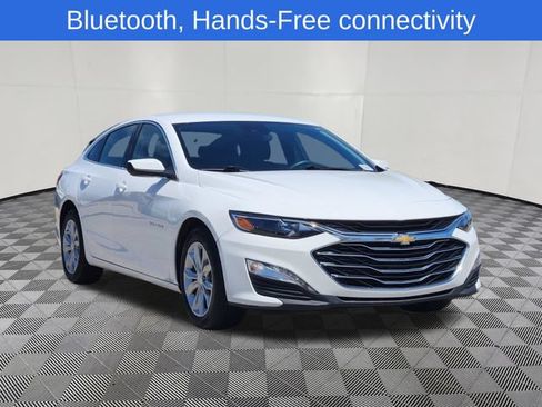 Used 2024 Chevrolet Malibu LT FWD image 2