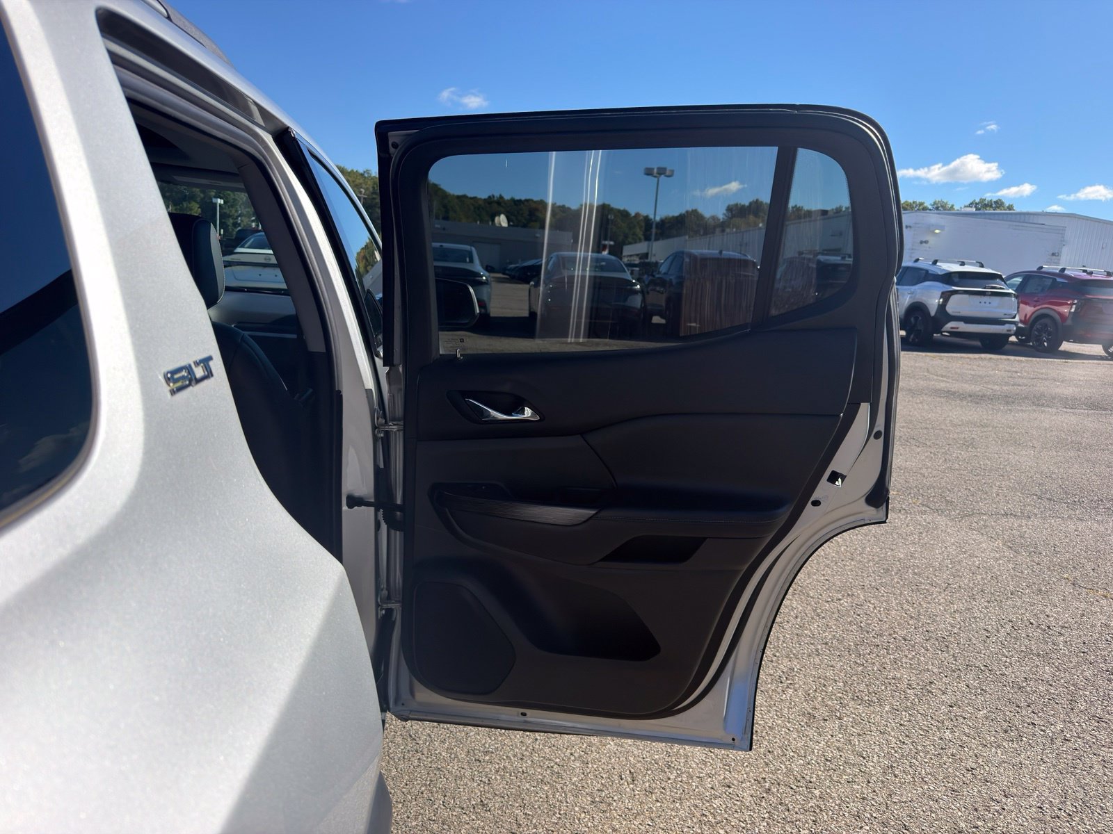 Used 2019 GMC Acadia SLT AWD/4WD image 34