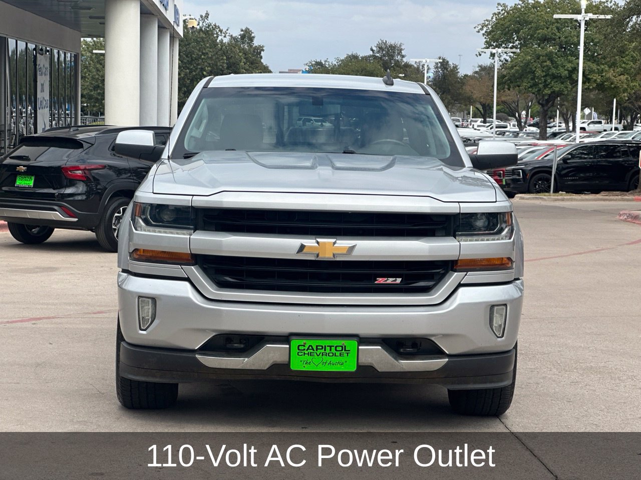 Used 2018 Chevrolet Silverado 1500 LT w/ Texas Edition AWD/4WD image 9