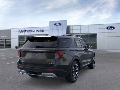 New 2026 Ford Explorer Platinum w/ LUX Leather Package image 9