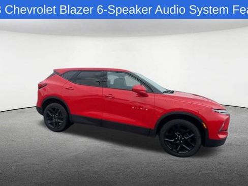 Used 2023 Chevrolet Blazer LT w/ Driver Confidence Package AWD/4WD image 10