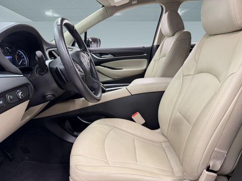 Used 2020 Buick Enclave Premium AWD/4WD image 4