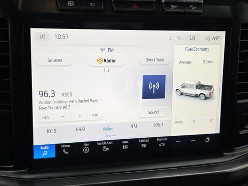 Used 2023 Ford F350 Lariat w/ Chrome Package image 20