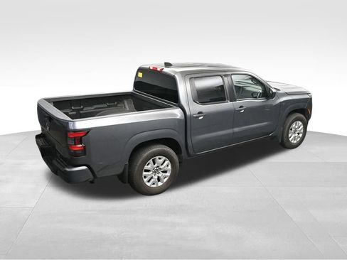 Used 2022 Nissan Frontier SV w/ Technology Package RWD image 22