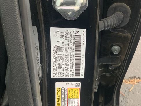 Used 2024 Honda Civic LX image 32