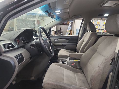 Used 2016 Honda Odyssey SE image 15