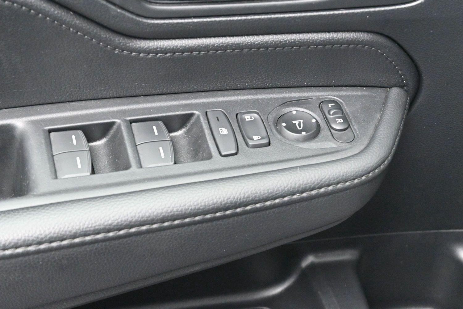 Used 2025 Honda Odyssey EX-L image 13