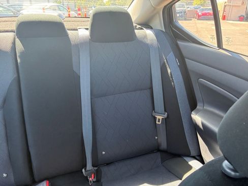 Used 2025 Nissan Versa SV FWD image 37