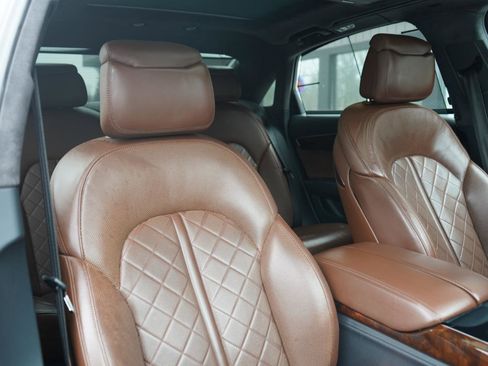 Used 2016 Audi A8 L 4.0T w/ Driver Assistance Package image 68