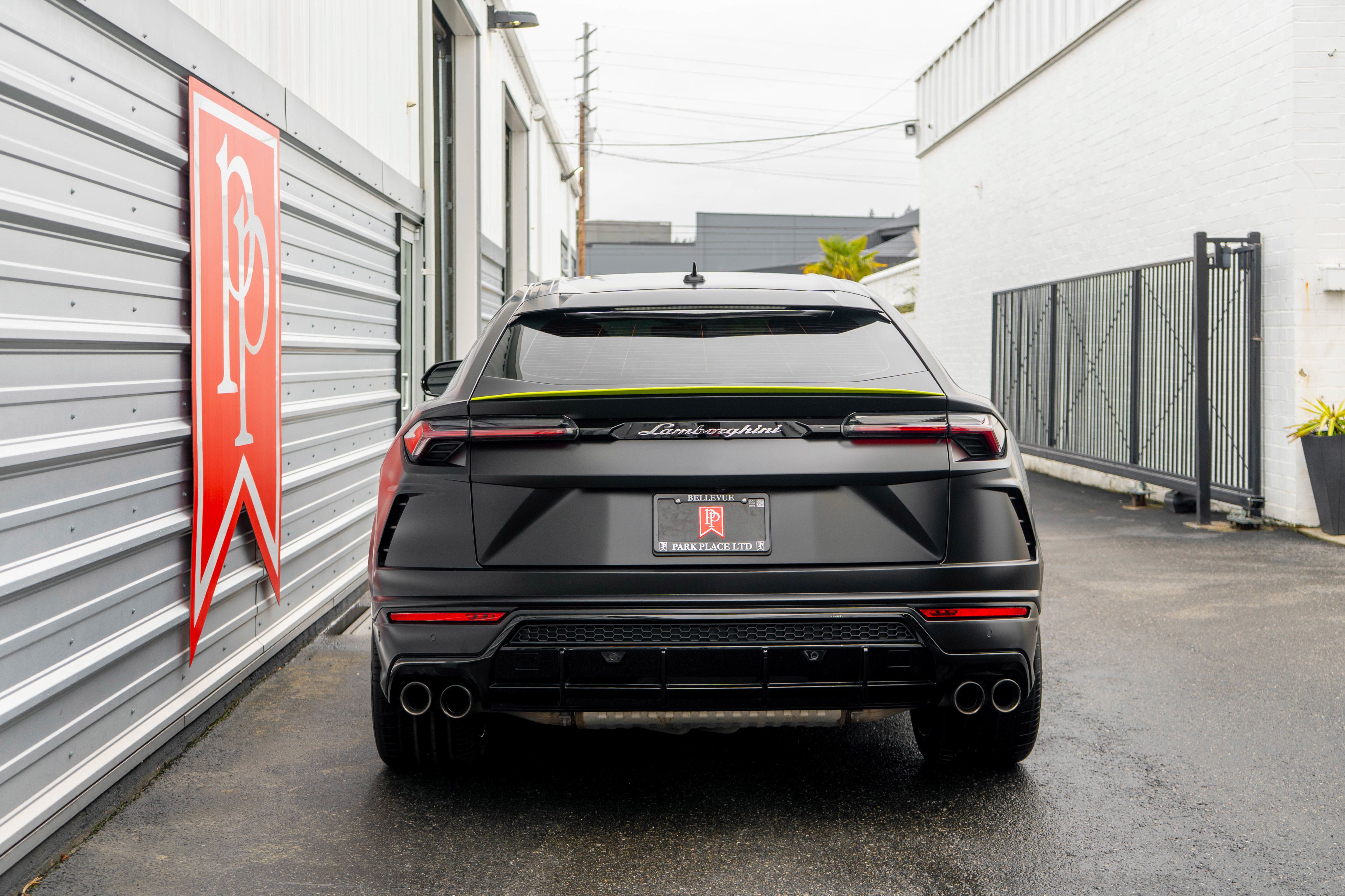 Used 2021 Lamborghini Urus AWD/4WD image 51