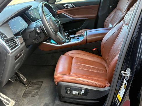 Used 2023 BMW X5 M50i w/ Parking Assistance Package AWD/4WD image 37