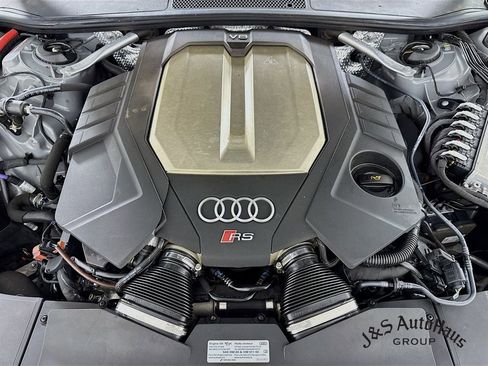 Used 2022 Audi RS 6 w/ Carbon Optic Package AWD/4WD image 39