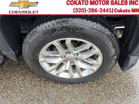 Used 2021 GMC Sierra 1500 SLT w/ SLT Premium Plus Package AWD/4WD image 11