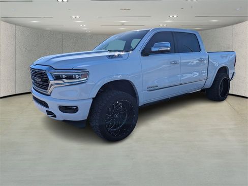 Used 2022 RAM 1500 Limited w/ Body Color Bumper Group image 7