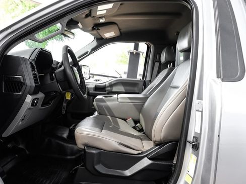 Used 2020 Ford F150 XL w/ Equipment Group 101A Mid RWD image 3