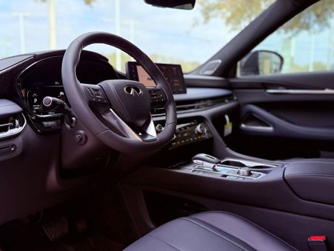 New 2026 INFINITI QX60 Sport image 25