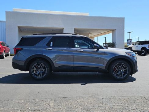 New 2026 Ford Explorer ST AWD/4WD image 4