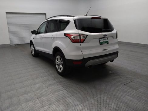 Used 2018 Ford Escape SE FWD image 5