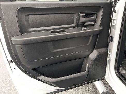 Used 2023 RAM 5500 Tradesman w/ Chrome Appearance Group image 26