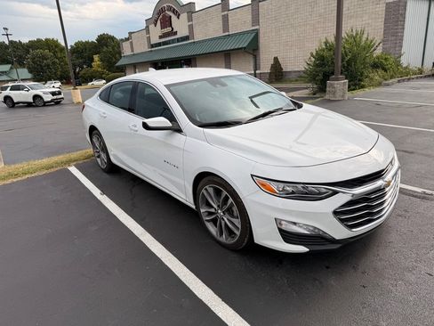Used 2024 Chevrolet Malibu LT FWD image 7