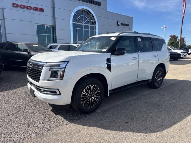 Used 2025 Nissan Armada Platinum w/ Convenience Package AWD/4WD image 4