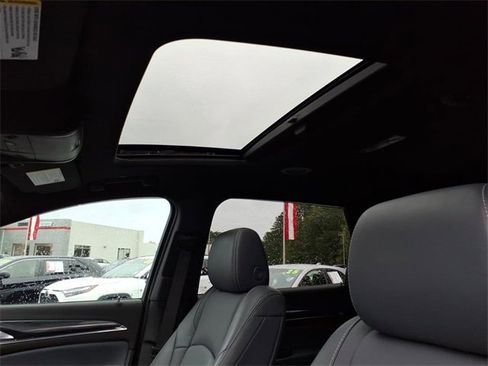 Used 2023 Buick Enclave Premium w/ Experience Buick Package image 17