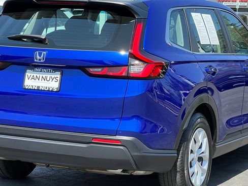 Used 2023 Honda CR-V LX image 8