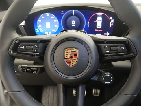 New 2026 Porsche Macan 4 Electric AWD/4WD image 40