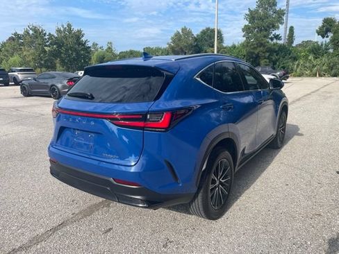 Used 2025 Lexus NX 250 FWD w/ Accessory Package (2T) image 2
