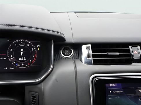 Used 2021 Land Rover Range Rover Sport HST image 28