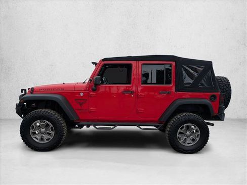 Used 2015 Jeep Wrangler Unlimited Rubicon w/ Max Tow Package image 9